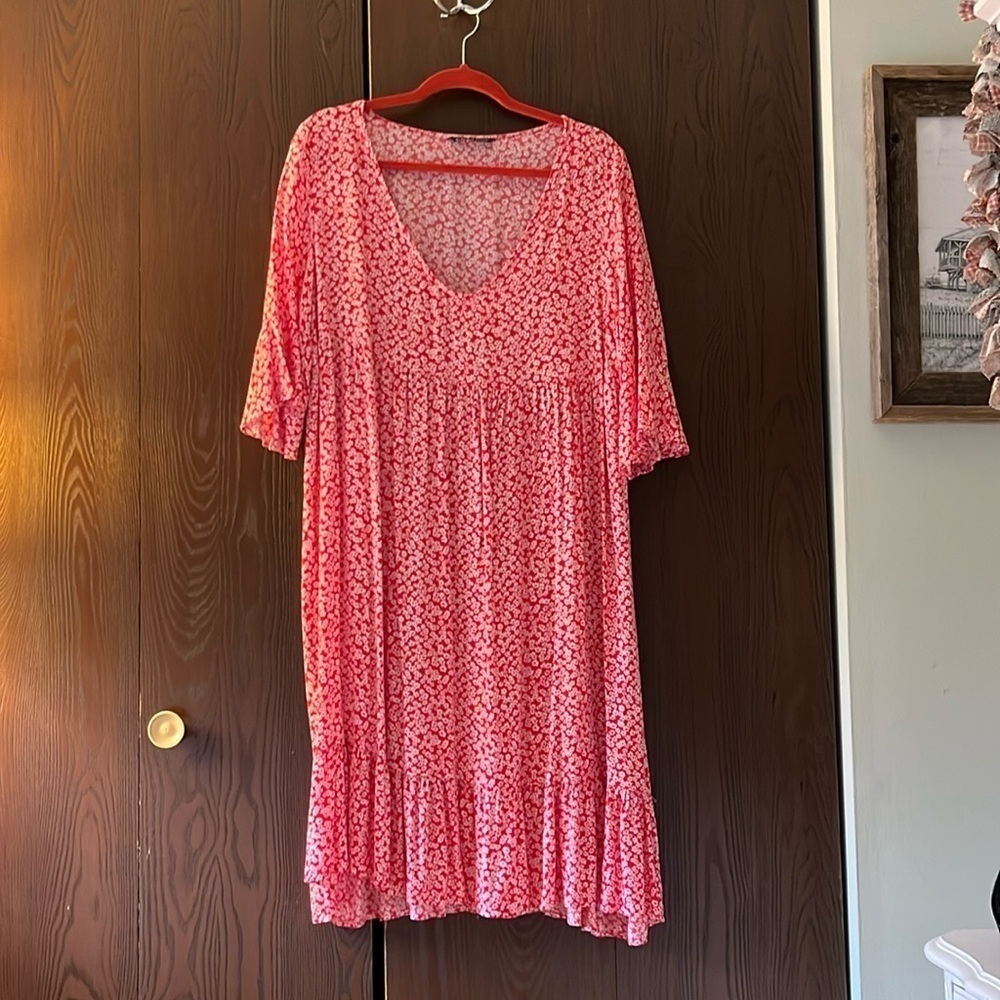 C.O.Z.Y red dress with white floral pattern. Midi. Size XL